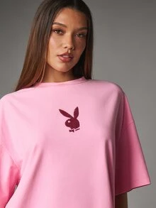 Missguided x Playboy Sequin Script Oversized Crew Neck T-Shirt With Bunny Logo Front And Glitter Back Print For Casual Summer Outings - Pink - View 3