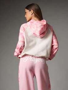 Missguided x Playboy Cropped Sweatshirt With Camouflage Print Sleeves Chest Logo Centre Pocket Oversized Fit Pullover Sweatshirt Fall Winter - Pink - View 3
