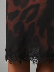 MISSGUIDED Rok Midi Satin Motif Leopard dengan Trim Renda Hitam di Kelim, Potongan A-Line, Pinggang Tinggi, Panjang di Bawah Lutut, untuk Malam Musim Gugur dan Musim Dingin - MultiWarna - View 5