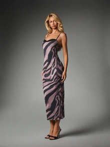 MISSGUIDED Zebra Print Satin Midi Dress With Sweetheart Neckline Spaghetti Straps Bodycon Silhouette Evening Party Holiday - Multicolor - View 4