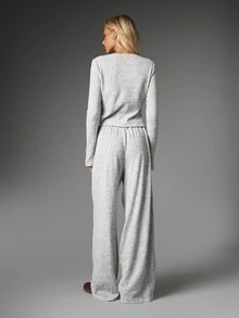 MISSGUIDED Set Co-Ord Rajut Wafel 2 Potong: Kardigan Kancing Crop dan Celana Longgar Tali Serut, Pakaian Rumah Nyaman untuk Musim Gugur dan Musim Dingin - Grey - View 2
