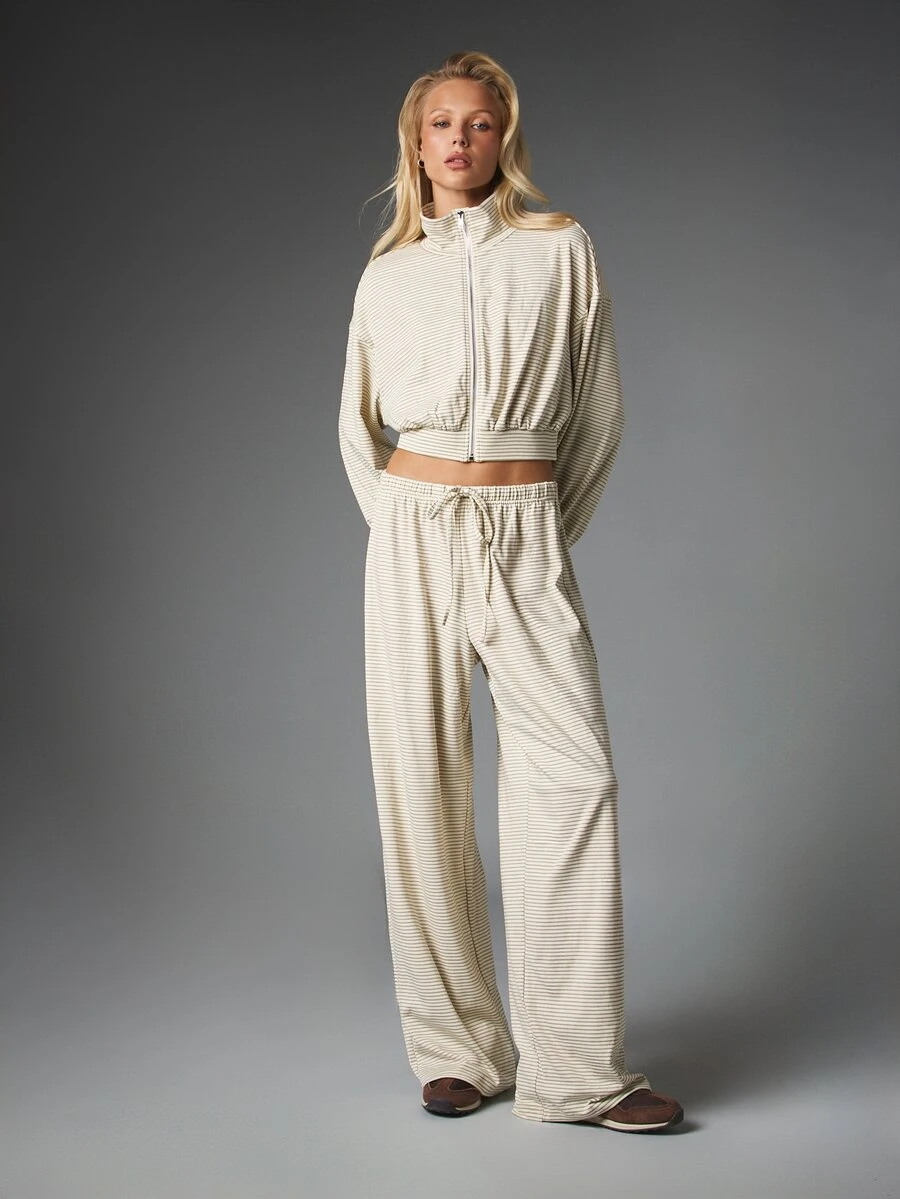 MISSGUIDED Striped Co-Ord Set Cropped Full-Zip Track Top With Mock Neck And Wide Leg Drawstring Casual Pants Two Pieces Matching Lounge Outfit - Brown and White - View 1