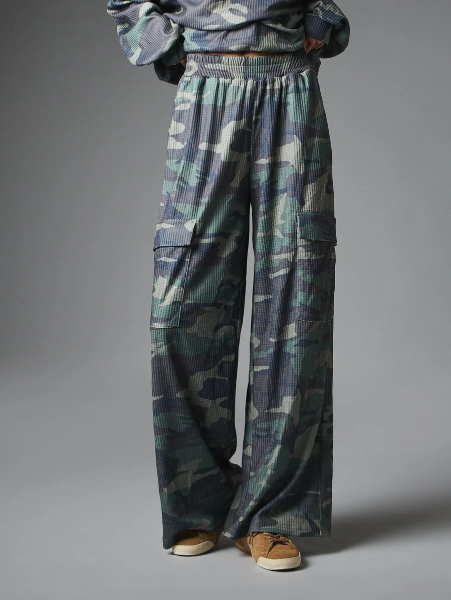 MISSGUIDED Camouflage Wide Leg Sweatpants With Elasticated Waist Waffle Knit Fabric Full Length Utility Style Pockets Fall Winter Casual - Multicolor - View 1