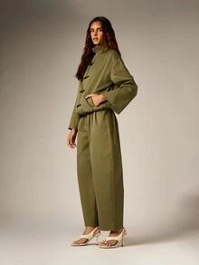 AiiRZ Olive Pleated Wide Leg Cropped Trousers With Drawstring Waist And Side Pockets For Spring Summer Casual Everyday Wear - Army Green - View 2