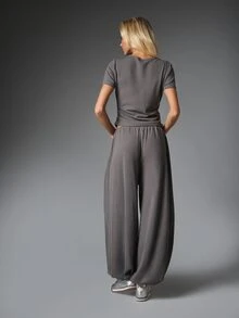 MISSGUIDED Ribbed Crop Top And Wide Leg Casual Pants Co-Ord Set With Elastic Waist Summer Two Piece Outfit - Dark Grey - View 2