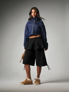 MISSGUIDED Wide Leg Bermuda Shorts With Peplum Ruffle Overlay, Drawstring Hem, Mid-Rise Waist And Relaxed Fit - Black - View 2