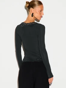 KIZN Long Sleeve V-Neck Top With Scalloped Lace Trim Neckline And Hem, Fitted Stretch Jersey, Party Night Out - Grey - View 2