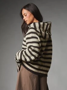 MISSGUIDED Striped Knit Zip-Up Hoodie Oversized Sweater With Full Zip Closure Ribbed Hem And Cuffs Cozy Fall Winter Layering Essential - Chocolate Brown - View 3