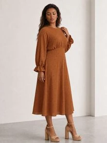 ELLERISSA Plus Size Rust Brown Textured Long Sleeve V Neck A Line Midi Dress - Rust Brown - View 4