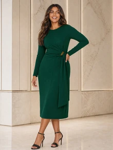 ELLERISSA Plus Size Green Round Neck Long Sleeve Twist Hardware Draped Jersey Midi Dress - Green - View 4