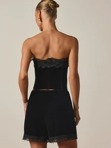 AiiRZ High Rise Lace Trim Mini Shorts With Scalloped Hem Detail Party Night Out Holiday Summer Festival Occasion - Black - View 5