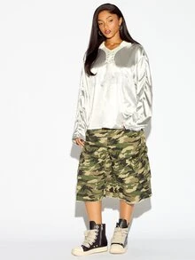 SUMWON WOMEN Satin Oversized V-Neck Jersey Top With Rhinestone Atlanta City Print And Number 23 Back Detail Long Sleeve Metallic Pullover - Grey - View 3