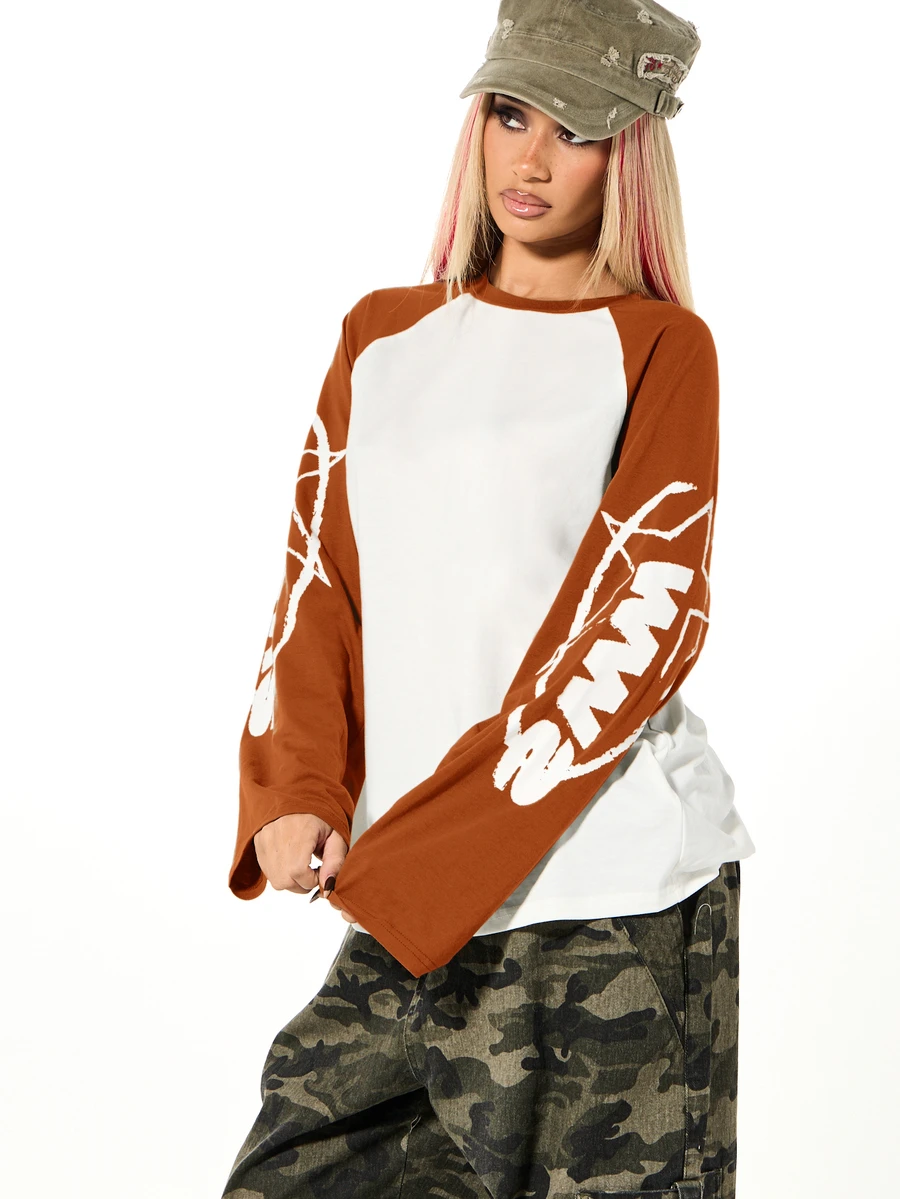 SUMWON WOMEN Long Sleeve Raglan Baseball Top With Graffiti Star Print On Sleeves Colorblock Two-Tone Crew Neck Oversized Fit Fall Winter - Brown - View 1
