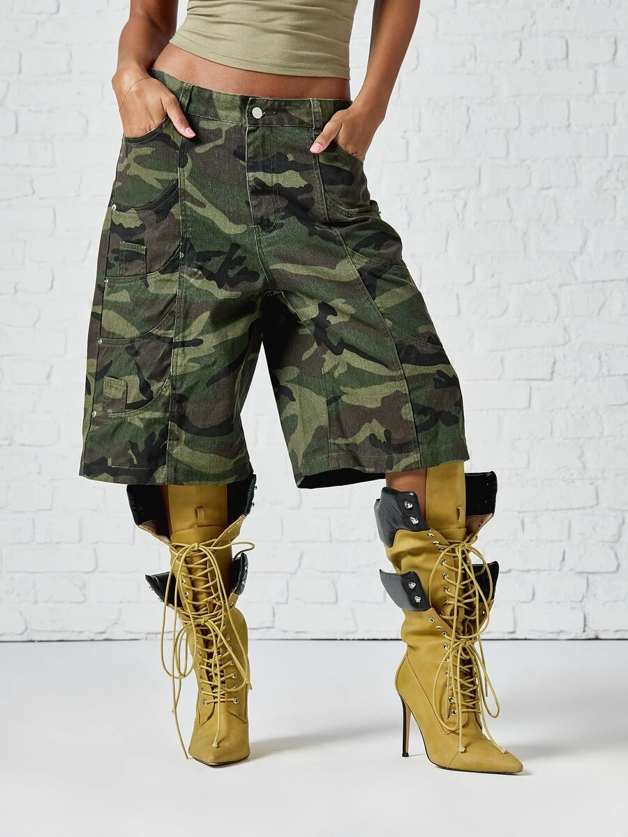 SUMWON WOMEN Camo Print Wide Leg Cargo Denim Shorts With Multi Pocket Detail And Low Rise Waistband For Summer Festival Season - Army Green - View 1