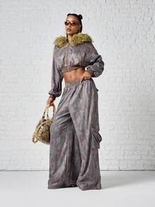 SUMWON WOMEN Oversized Wide Leg Camouflage Sweatpants With Elastic Waist And Side Flap Pockets Satin Finish Full Length Casual Style - Multicolor - View 4
