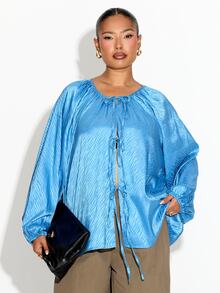 FASHION SZN ملابس علوية ساتان برباط أمامي مقاس كبير، توب ساتان جاكار باللون الأزرق المائي، ملابس أنيقة وراقية وعصرية للعمل، قصة فضفاضة، أزرق سماوي، موسم جديد خريف وشتاء - الأزرق - مشاهدة 3