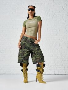 SUMWON WOMEN Camo Print Wide Leg Cargo Denim Shorts With Multi Pocket Detail And Low Rise Waistband For Summer Festival Season - Army Green - View 4