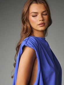 MISSGUIDED Ruched Cap Sleeve Draped Crop Top High Neck Gathered Shoulder Detail Summer Night Out Blouse - Blue - View 2