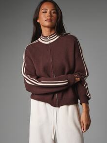 MISSGUIDED كنزة صوفية محبوكة بسحاب علوي وياقة وهمية مع تفاصيل خطوط جانبية بلون كريمي متباين لفصلي الخريف والشتاء - متعدد الألوان - مشاهدة 5