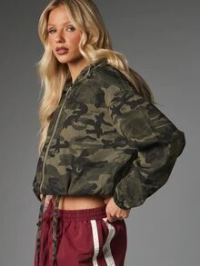 MISSGUIDED جاكيت بومبر هودي قصير بنقشة تمويه مع إغلاق بسحاب كامل وحافة مطاطية وأكمام مضلعة بقصة فضفاضة ملابس خارجية للخريف والشتاء - متعدد الألوان - مشاهدة 4