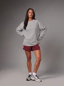 MISSGUIDED Atasan lengan panjang longgar berkerah bulat dengan logo merek di dada, potongan longgar, kasual, penting untuk dipakai sehari-hari di musim gugur dan musim dingin, cocok untuk dipadukan dengan pakaian lain. - Grey - View 4