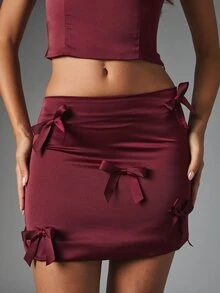 MISSGUIDED Satin Mini Skirt With Bow Embellishments Low Rise Bodycon Pencil Silhouette Party Night Out Holiday Season - Chocolate Brown - View 2