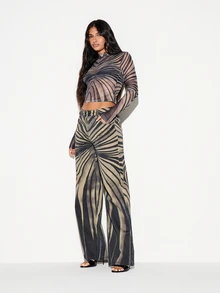 KIZN Wide Leg Jeans With All-Over Abstract Swirl Print, Mid Rise Full Length Denim Pants, Festival Party Statement Style - Multicolor - View 4