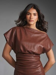 MISSGUIDED Faux Leather One-Shoulder Mini Dress With Batwing Sleeve And Ruched Waist Detail Party Night Out - Coffee Brown - View 4