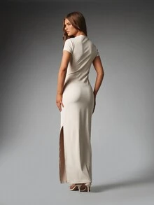 MISSGUIDED Elegant Maxi Bodycon Dress With High Neck Cap Sleeve Ruched Detail And Side Slit Perfect For Evening Formal And Party Occasions - Apricot - View 2