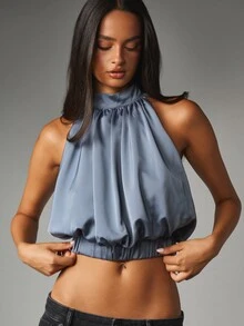 MISSGUIDED Atasan Crop Top Halter Leher Tinggi Satin dengan Detail Kerutan dan Hem Elastis untuk Pesta Malam Musim Panas - Biru - View 2