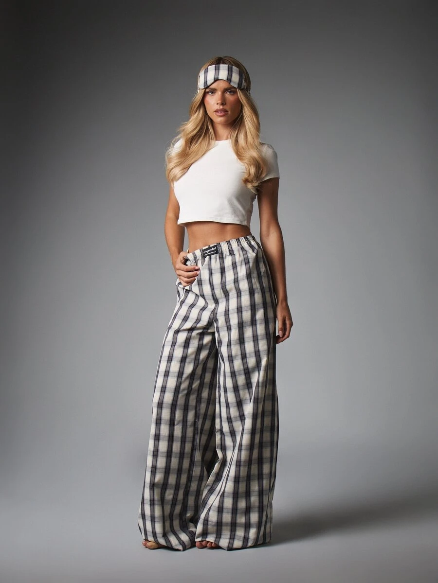MISSGUIDED Everyday Essentials Plaid Wide Leg Lounge Pants And Matching Sleep Mask Cozy Pajama Set - Multicolor - View 1
