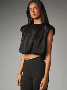 MISSGUIDED Satin Crop Blouse With Gathered Crew Neckline Cap Sleeves And Padded Shoulders Flowy Bubble Hem Party Top - Black - View 5