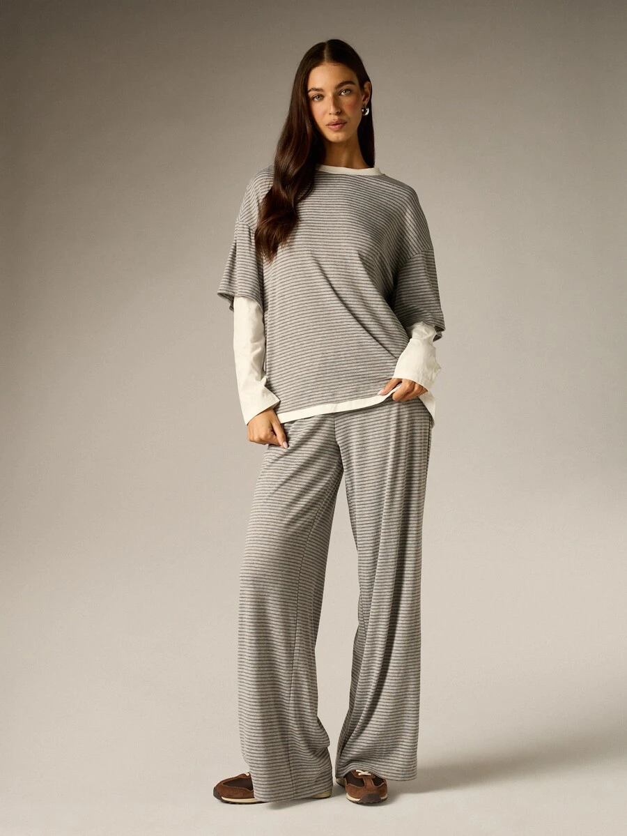 AiiRZ Oversized Striped Co-Ord Set Relaxed Boxy Crew Neck Short Sleeve Top And Flared Wide Leg Casual Trousers Matching Two Pieces Loungewear Outfit - Multicolor - View 1