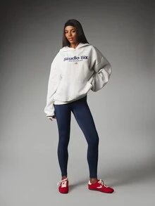 MISSGUIDED Áo nỉ Six Athleisure dáng rộng thêu logo trước ngực và túi giữa - Màu Xám nhạt - Xem 4