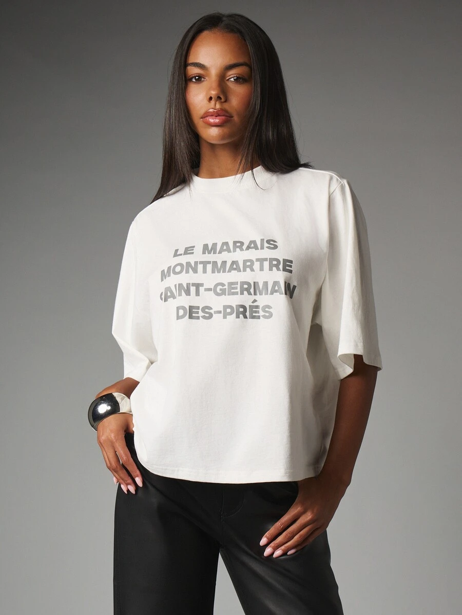 MISSGUIDED Oversized boxig croptop med texttryck av Paris kvarter, mock neck, kort ärm, statement-topp - Vitt - Visa 1