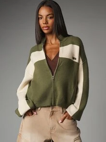 MISSGUIDED Oversized stickad kofta med färgblock, dragkedja, hög hals, ribbad fåll och kort längd, mysig tröjjacka för höst och vinter - Armé Grön - Visa 5