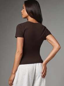 MISSGUIDED Ath Script Logo Henley Neck Crop Top With Button Detail And Short Sleeves - Casual Everyday Essential - Brown - View 2