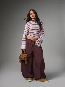 MISSGUIDED Striped Crop Long Sleeve Top With Bell Flare Cuffs, Crew Neck, Retro Logo Badge, Fitted Cropped Hem, Fall Winter Essential - Pink - View 3