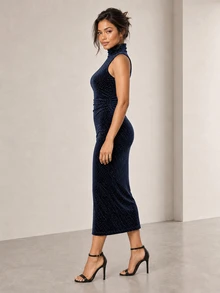 ELLERISSA Gaun Midi Bodycon Beludru Berkerut Tanpa Lengan Leher Tinggi Warna Biru Tua - Navy Blue - View 3