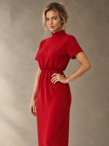 ELLERISSA Gaun Midi Merah Kerah Tinggi dengan Tali di Belakang, Lengan Pendek, dan Pinggang Elastis - Merah - View 3