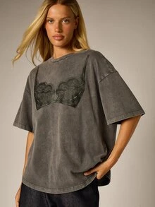 AiiRZ Oversized Acid Washed Graphic T-Shirt With Lace Bra Print Crew Neck Drop Shoulder Short Sleeve Casual Vintage Style Top - Dark Grey - View 1