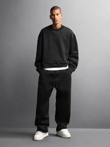 SUMWON Sweatshirt Leher Bulat Ukuran Besar Pria dengan Pola Tekstur Geometris Berquilting dan Detail Trim Bergaris, Pakaian Penting untuk Musim Gugur dan Musim Dingin - Hitam - View 3