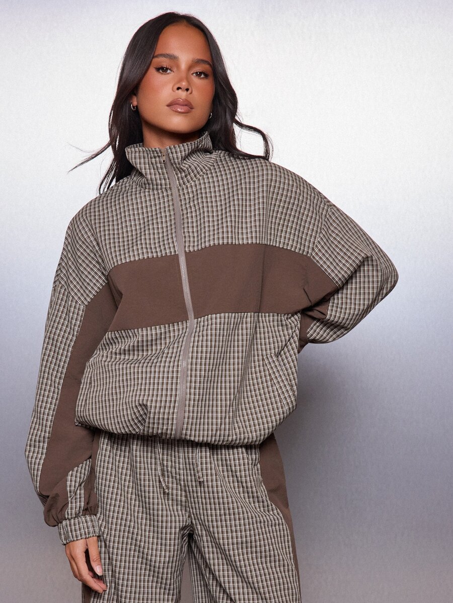 MISSGUIDED Oversized Checked Puffer Jacket With Stand Collar Full Zip Closure Color Block Panel Detail Autumn Winter Outerwear - Multicolor - View 1