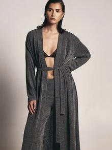 KSTM Set Pakaian Santai Wanita Lengan Panjang Leher V Terbuat dari Kain Rajut Lembut dengan Siluet Kaki Lebar yang Santai dan Panjang Penuh - Dark Grey - View 3