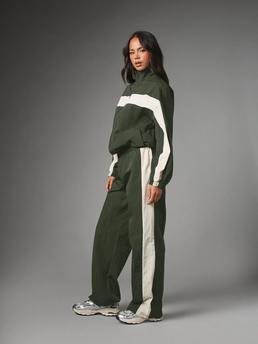 MISSGUIDED Wide Leg Track Pants With Contrast Side Stripe Elastic Waist Relaxed Fit Woven Nylon Pull-On Trousers - Army Green - View 1