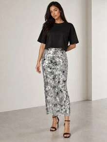 ELLERISSA Silver Sequin 3D Premium Embellished Straight Midaxi Pencil Party Skirt - Silver - View 4
