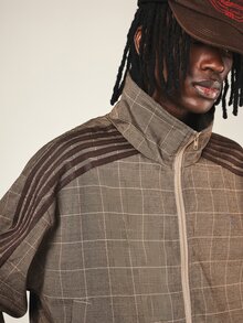 SUMWON Men's Oversized Plaid Track Jacket With Full Zip Closure Ribbed Hem Stripe Sleeve Detail Hip Length Fall Winter Outerwear - Black - View 5