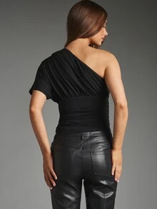 MISSGUIDED One Shoulder Ruched Crop Top Short Sleeve Fitted Bodycon Summer Night Out Party Night Out Style - Black - View 4