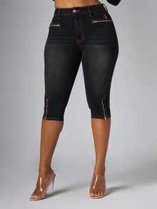 BABYPHAT Embroidered Logo Cropped Skinny Capri Jeans With Pink Contrast Stitching Zip Pockets And Split Hem Detail - Black - View 2