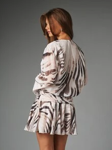 MISSGUIDED Zebra Print Plunge Neckline Mini Dress With Bell Sleeves Fit And Flare Ruffle Hem Elastic Waist Chiffon Summer Party Dress - Multicolor - View 2
